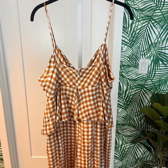 SAYLOR Laken Gingham Jumpsuit in Apricot XL - Picture 6 of 10